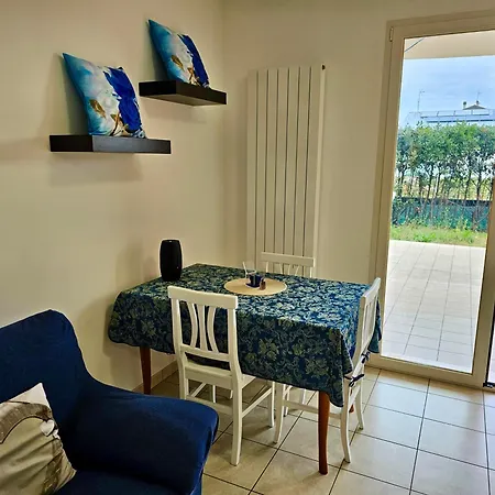 Apartment Se052 - Marotta, Delizioso Bilocale Con Giardino Marotta