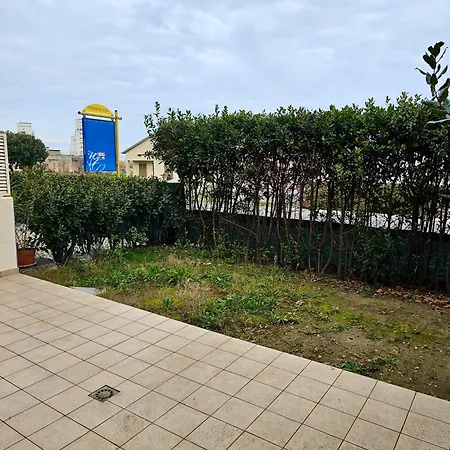 Se052 - Marotta, Delizioso Bilocale Con Giardino Marotta